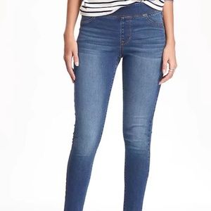 Mid-Rise Rockstar Jeggings in Woodland Wash 👖🙌